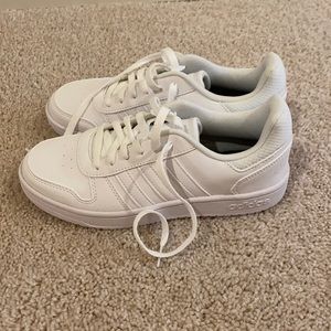 NEVER WORN! White adidas sneakers
